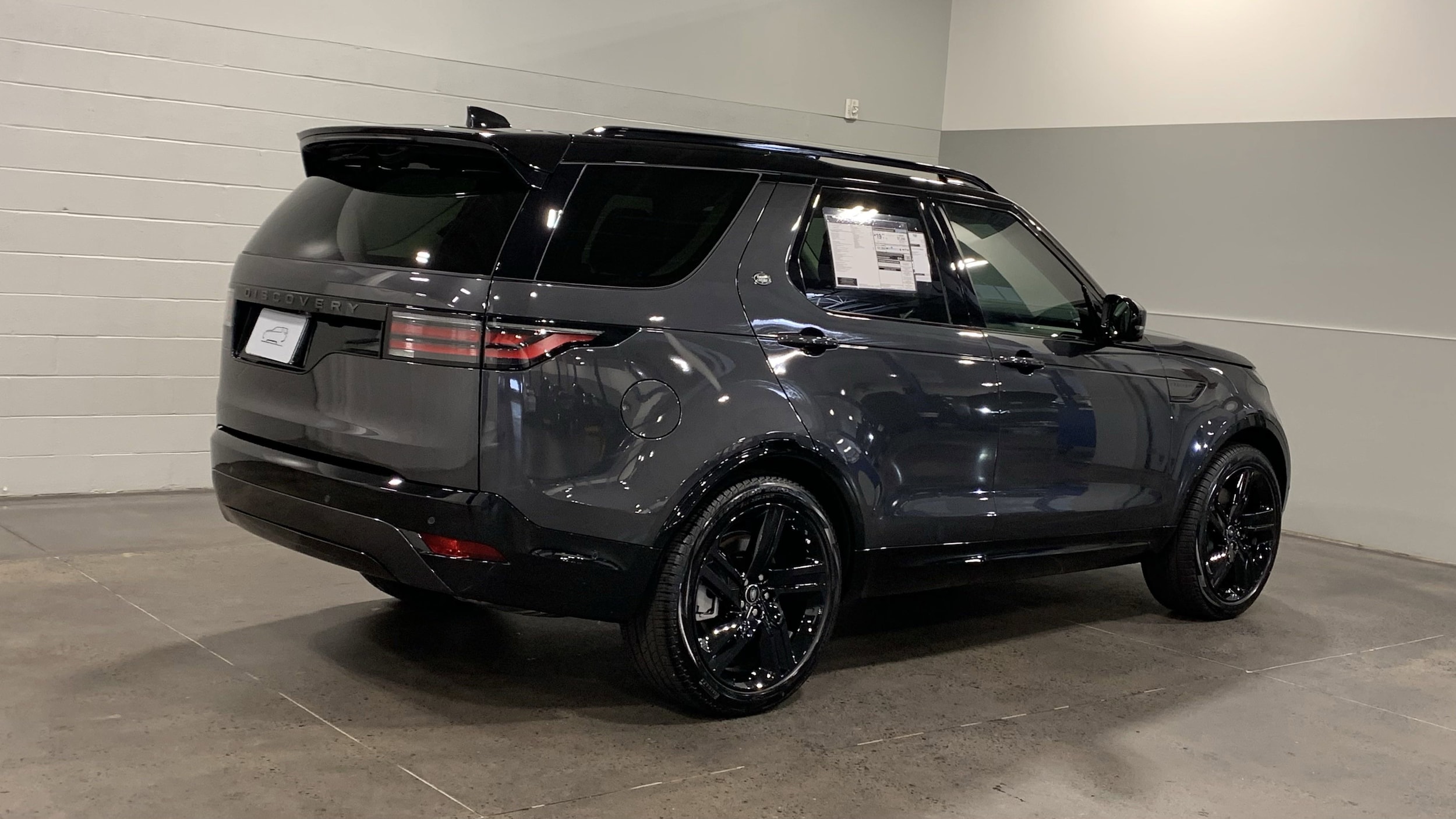 land rover discovery 2025 SALRL4EU3S2515012 image land rover discovery 2025 SALRL4EU3S2515012 image